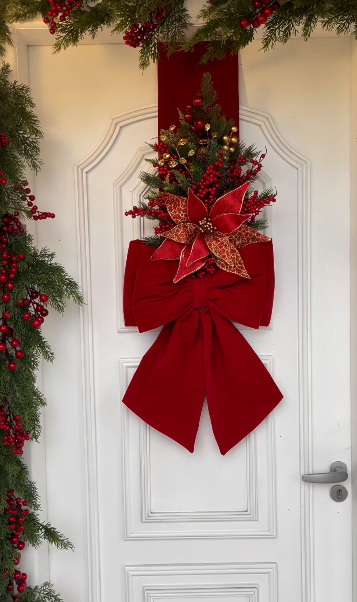 Escapulário Natalino Vermelho com Estrela